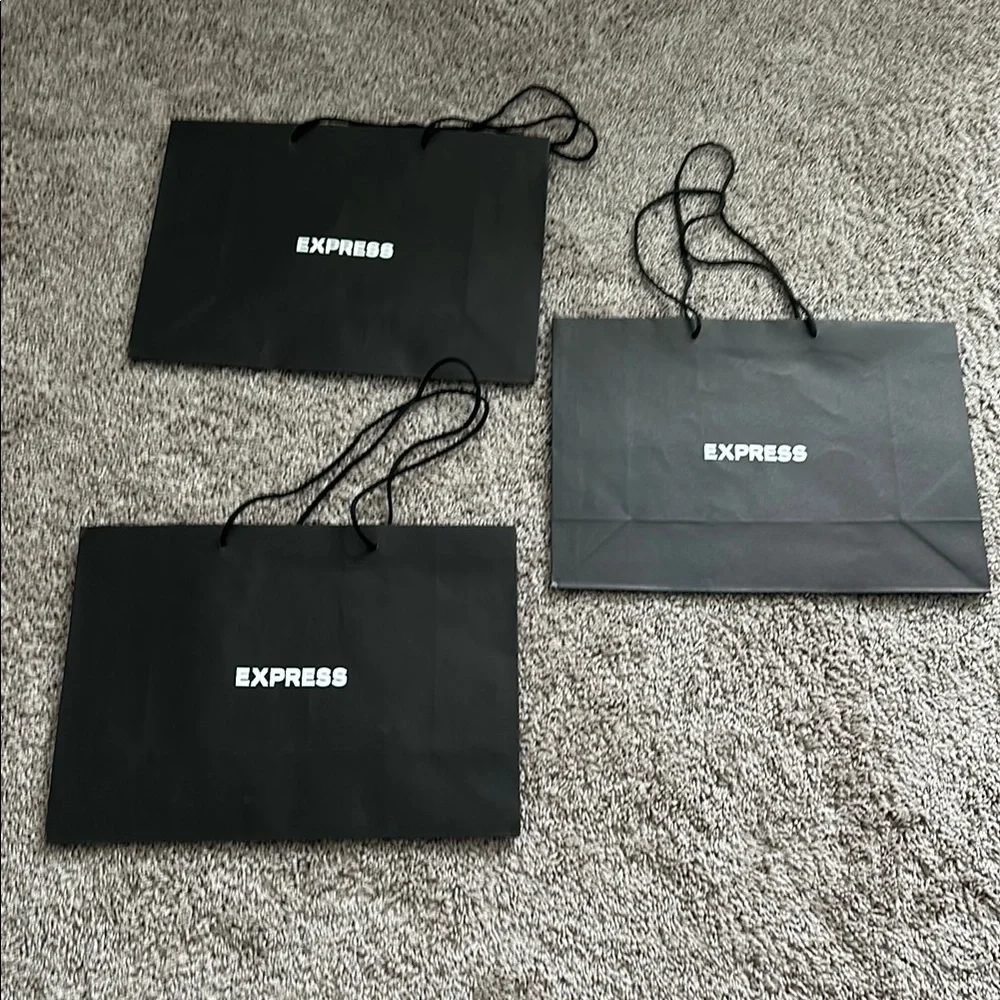 Express Black Shopping Bags For Gifting